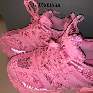 Brand new balienciagas size 38